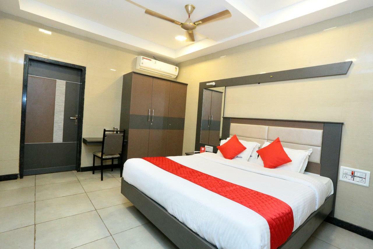 Oyo 18808 Hotel Rsn International Rāmeswaram エクステリア 写真